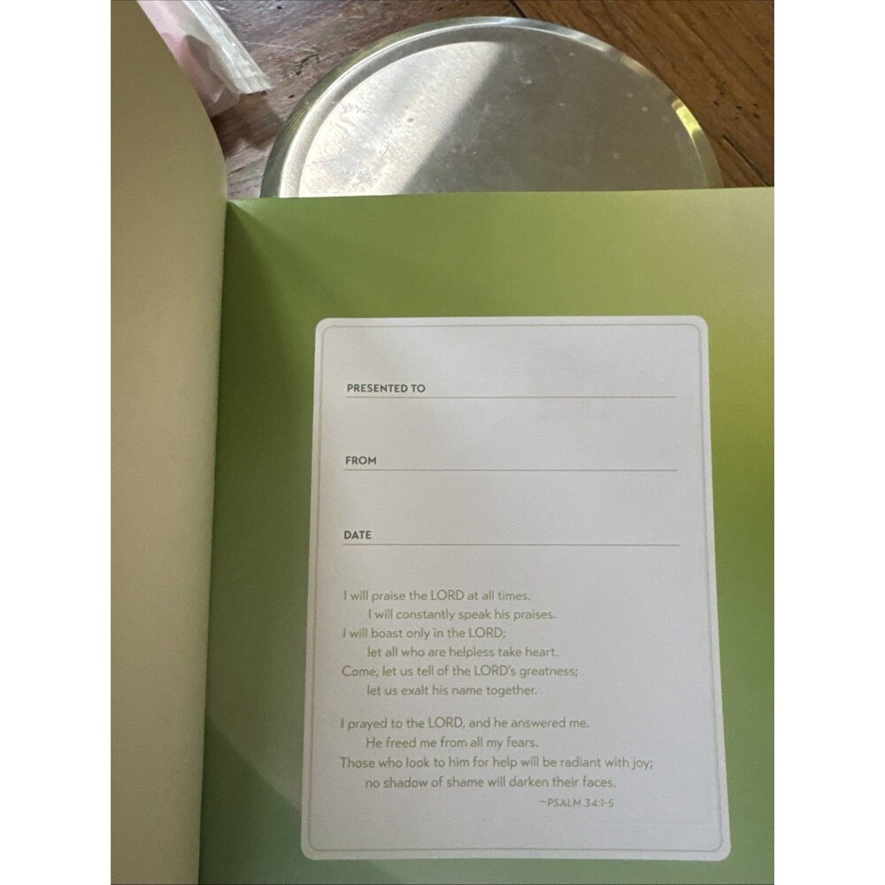 Life Recovery Bible NLT Used 2nd Ed Softcover GUC - Picture 2 of 10